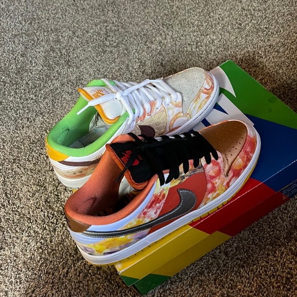 Nike Dunk Low SB “Street Hawker” - Picture 4 of 7